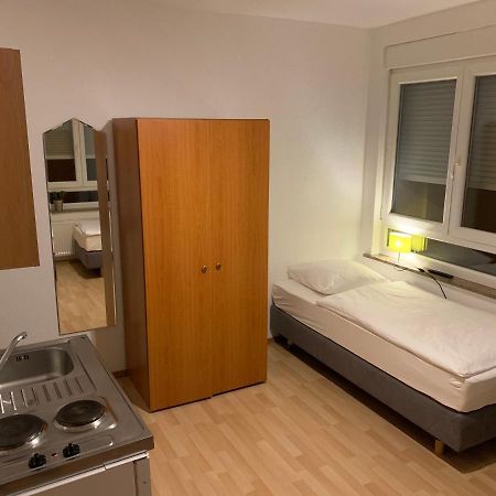 City Studio Am Hauptbahnhof Apartment Хайлброн Екстериор снимка