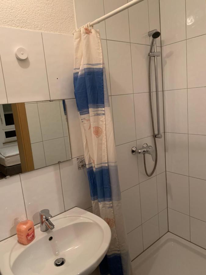 City Studio Am Hauptbahnhof Apartment Хайлброн Екстериор снимка